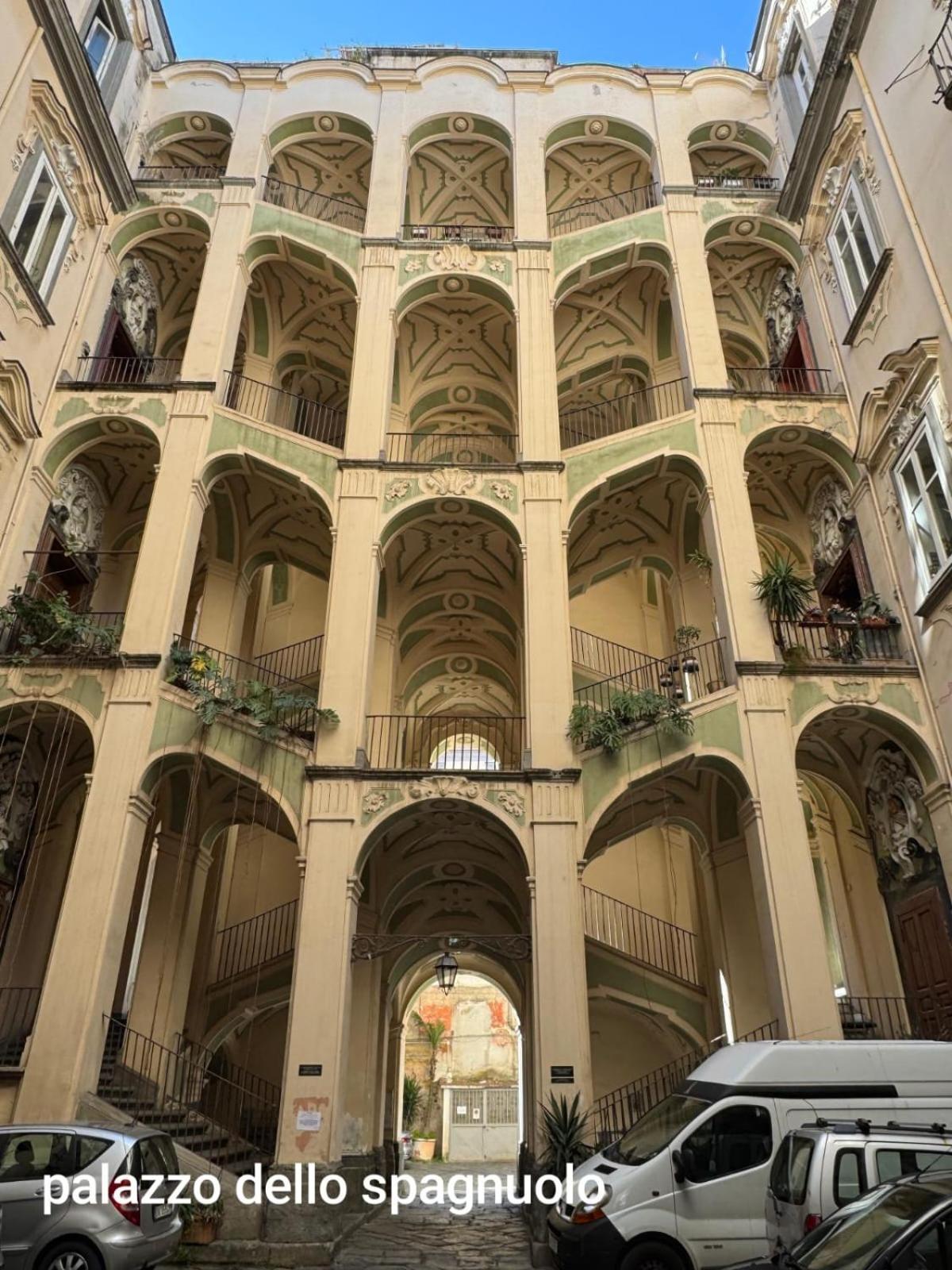 Ferienwohnung Casa Ferrara Sanita Neapel Exterior foto